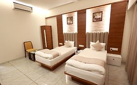 Haveli Hotel Bhosari