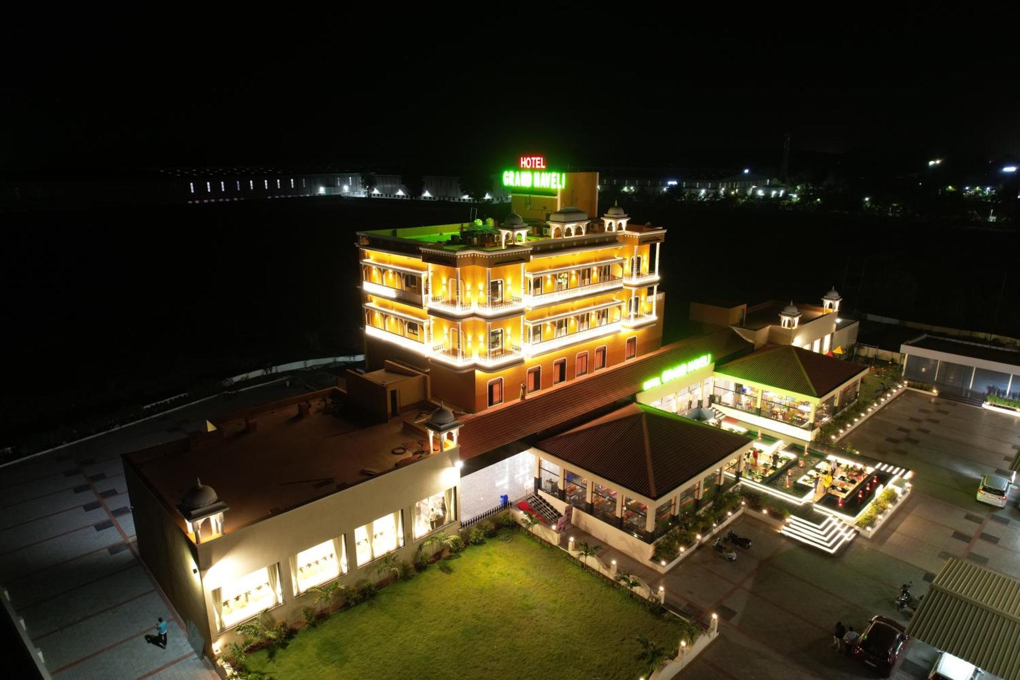 Hotel Grand Haveli Achad Exterior photo