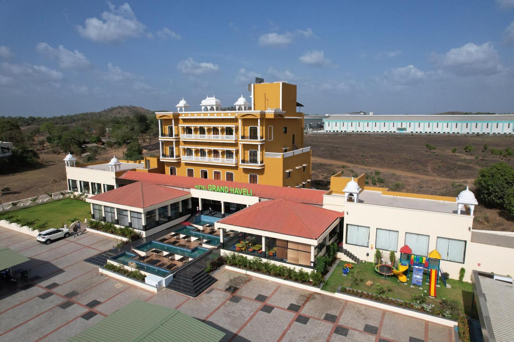 Hotel Grand Haveli Achad Exterior photo