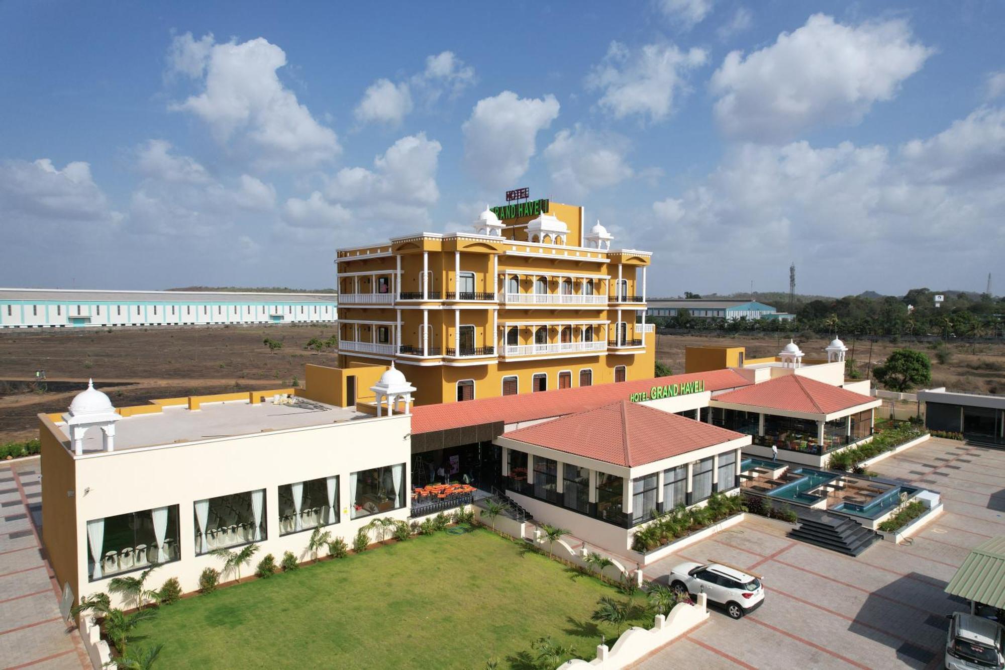 Hotel Grand Haveli Achad Exterior photo