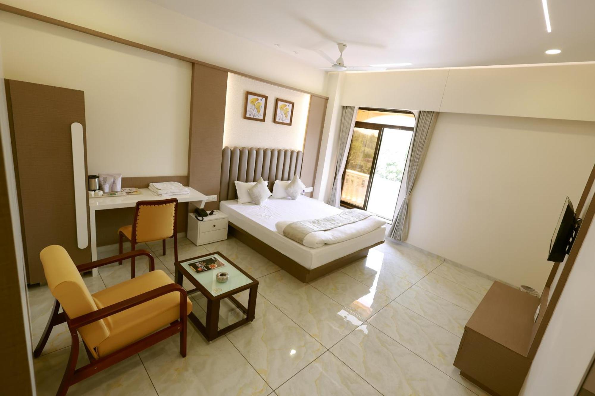 Hotel Grand Haveli Achad Exterior photo